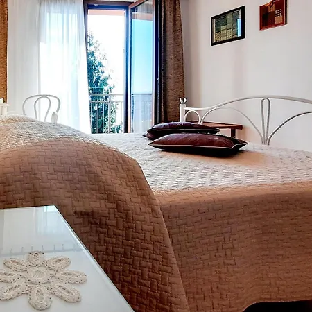 Nyaraló Amazing In With House Sea View Lovran
